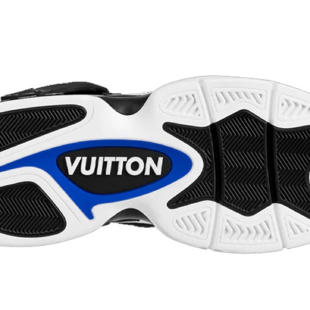Louis Vuitton Black and White Sneakers with Blue Accents - Picture 4 of 4